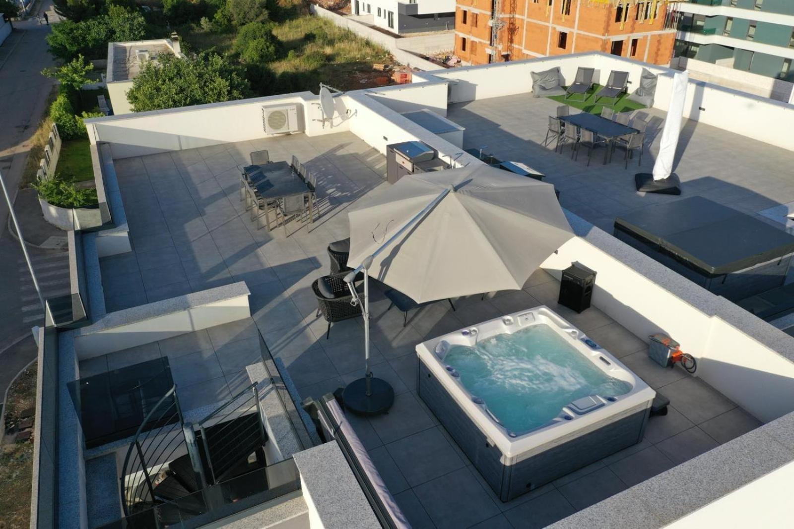 Fux Penthouse Whirlpool Meerblick Apartment